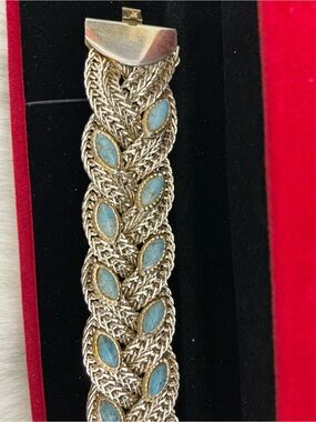 2277- Vtg. Solid Silver Braided Mesh Panel Statement Bracelet Genuine Turquoise